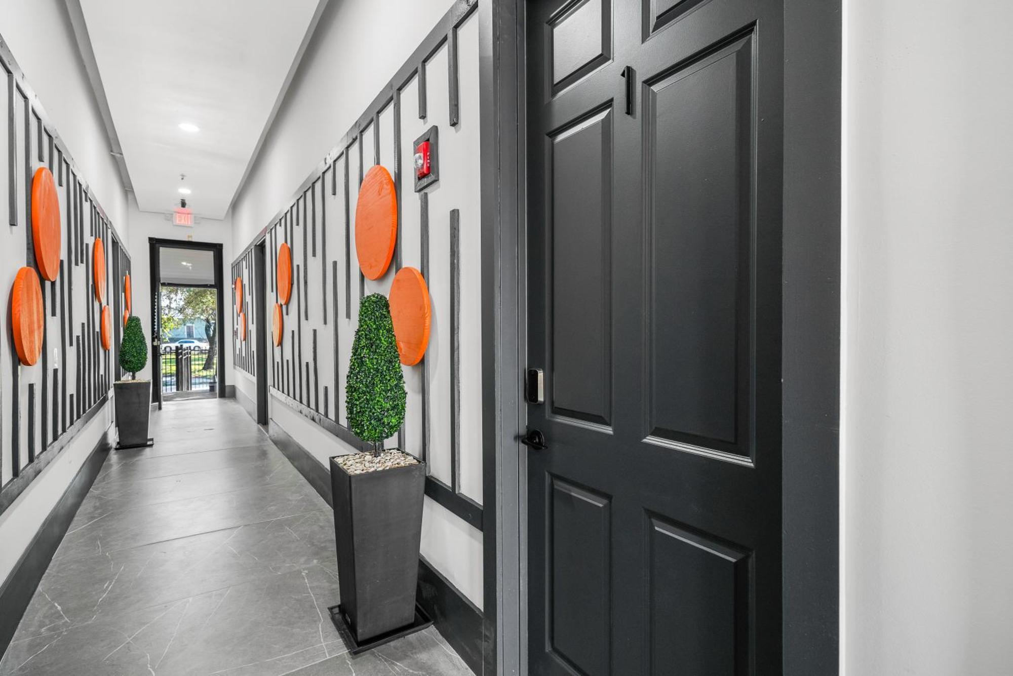 Columbus Apartment *